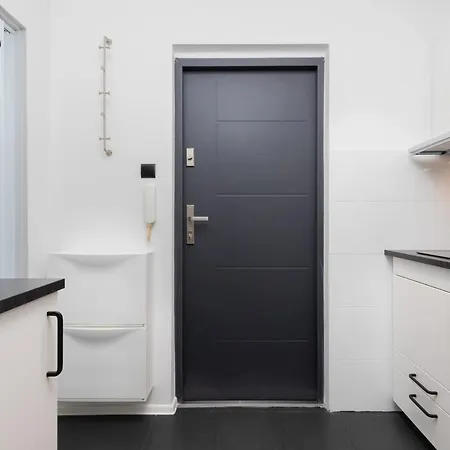 Beachy Dream By Renters * 格但斯克